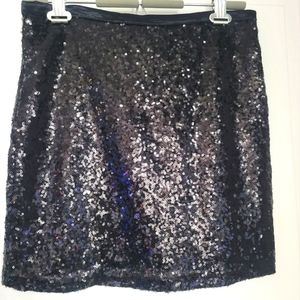 Stunning sequin mini skirt